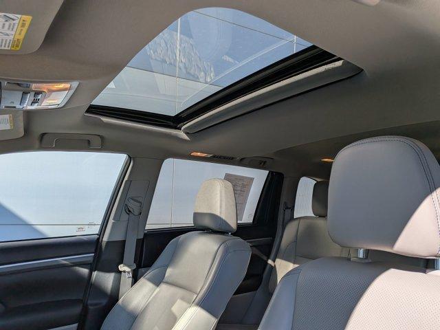 used 2017 Toyota Highlander car, priced at $27,687