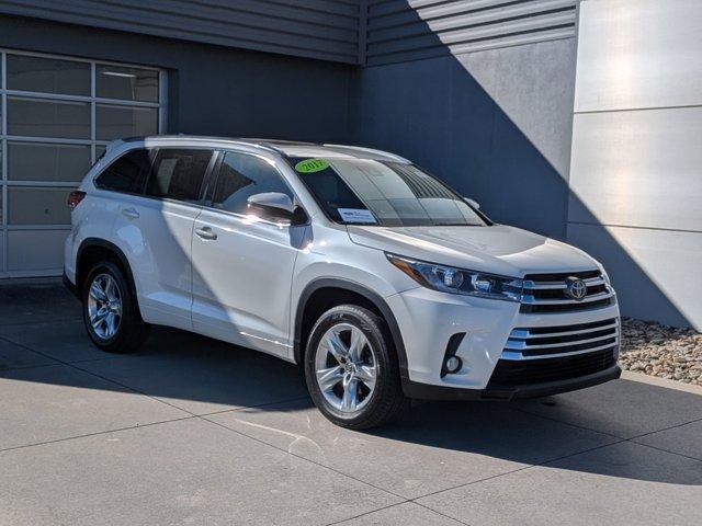 used 2017 Toyota Highlander car, priced at $27,687