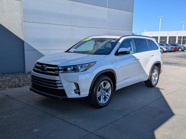 used 2017 Toyota Highlander car, priced at $27,687