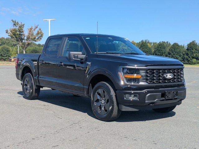 new 2025 Ford F-150 car, priced at $52,220