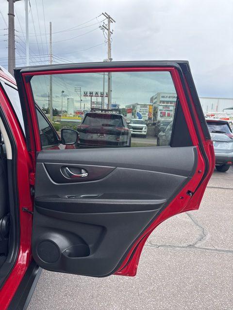 used 2017 Nissan Rogue car, priced at $14,898