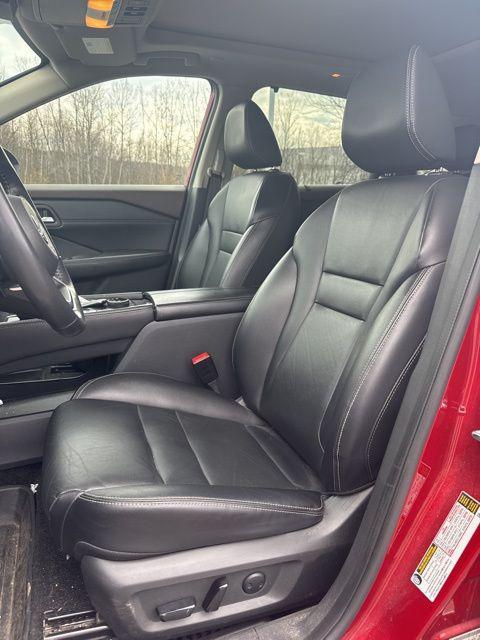 used 2023 Nissan Rogue car, priced at $21,995