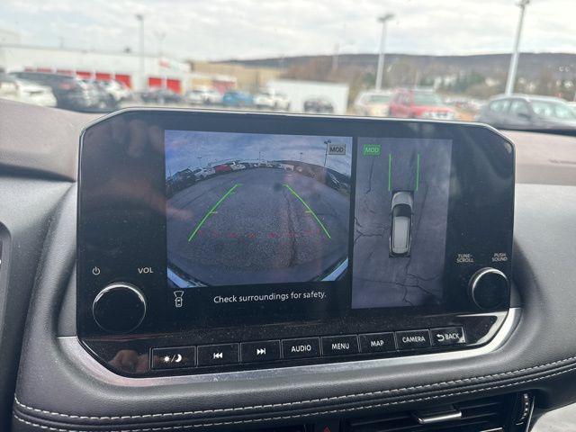 used 2023 Nissan Rogue car, priced at $21,995