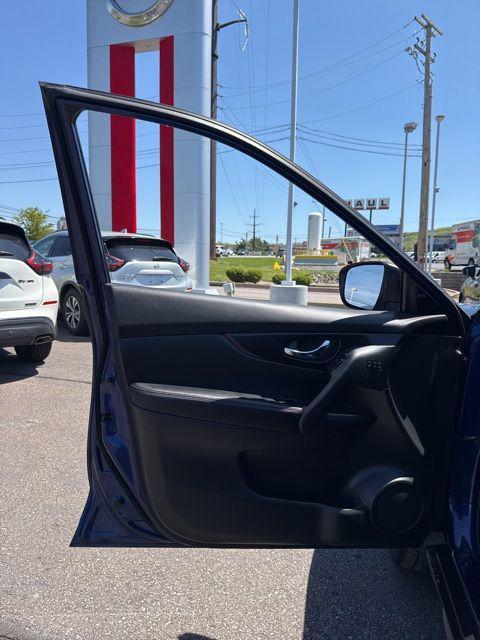 used 2020 Nissan Rogue car, priced at $16,995