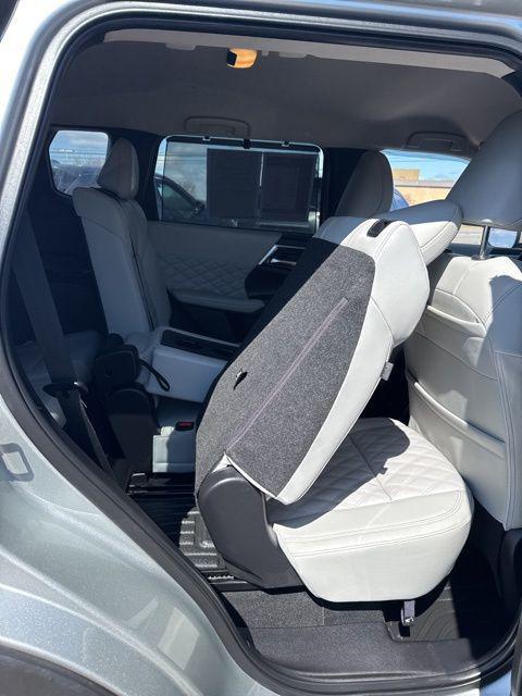 used 2024 Mitsubishi Outlander car, priced at $28,995