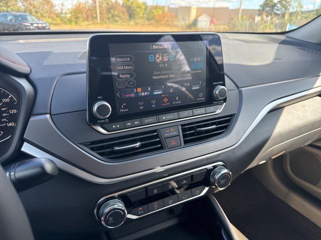 new 2025 Nissan Altima car, priced at $31,214