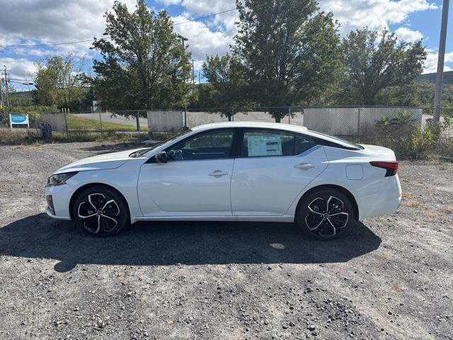 new 2025 Nissan Altima car, priced at $31,214