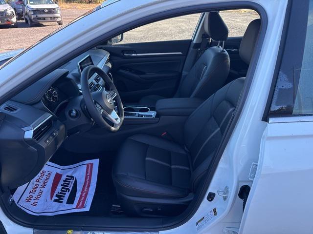 new 2025 Nissan Altima car, priced at $27,900