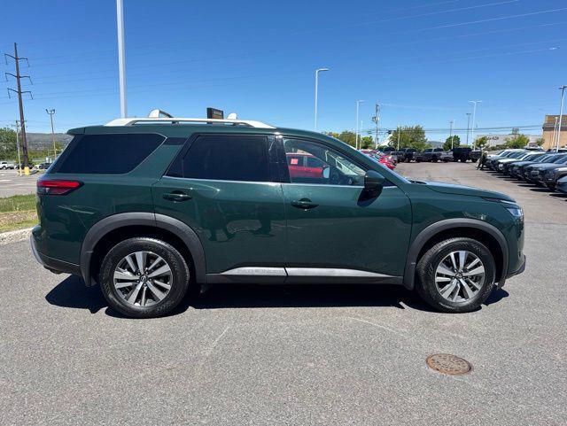 used 2024 Nissan Pathfinder car, priced at $35,995