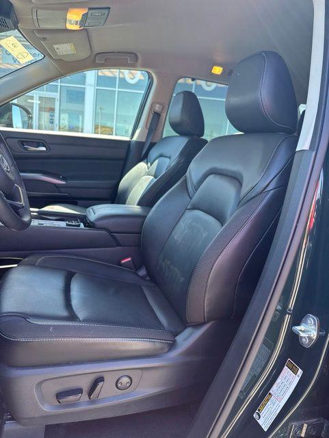 used 2024 Nissan Pathfinder car, priced at $35,995