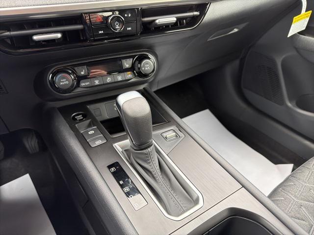 new 2026 Nissan Kicks car, priced at $26,177