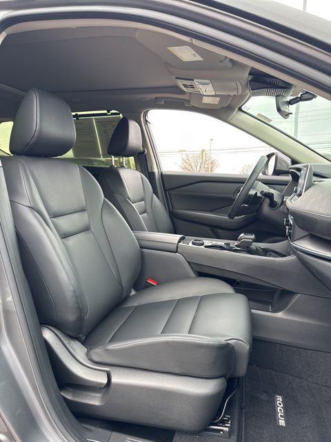 used 2024 Nissan Rogue car, priced at $27,995