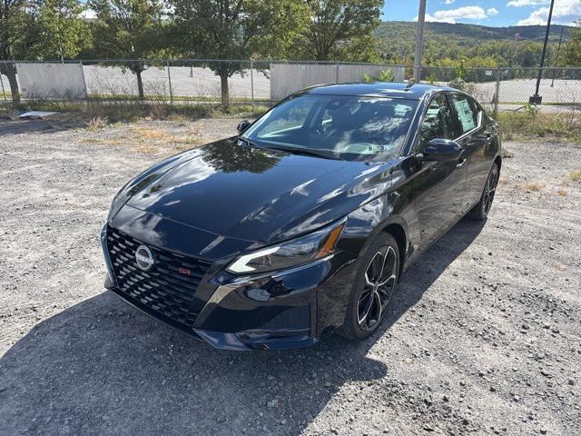 new 2025 Nissan Altima car, priced at $32,622