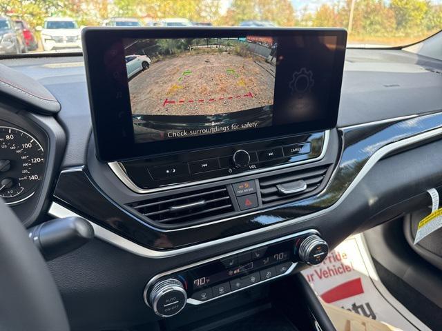 new 2025 Nissan Altima car, priced at $32,622