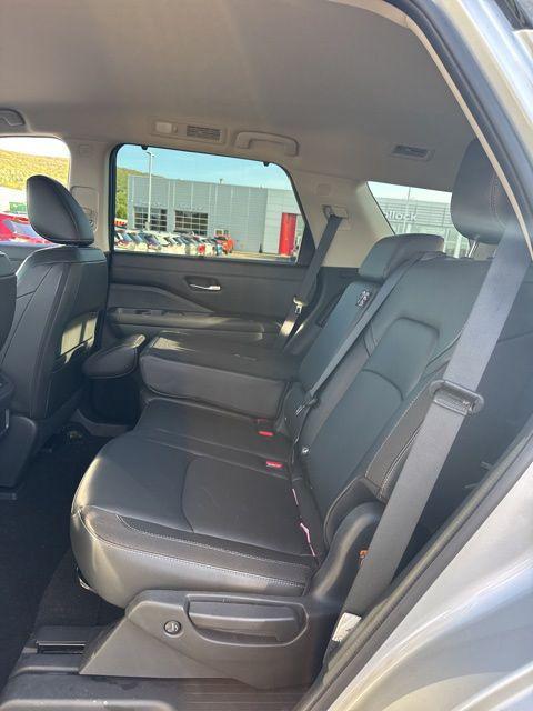 used 2024 Nissan Pathfinder car, priced at $35,995