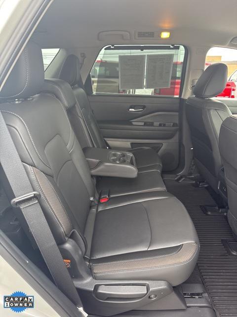 used 2024 Nissan Pathfinder car, priced at $35,995