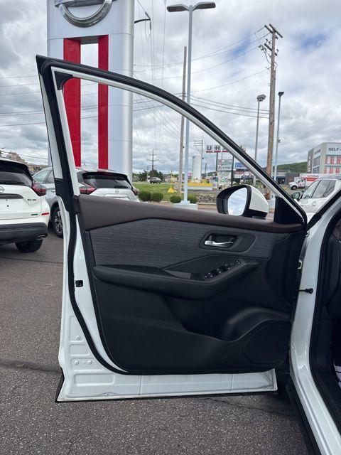used 2023 Nissan Rogue car, priced at $25,995