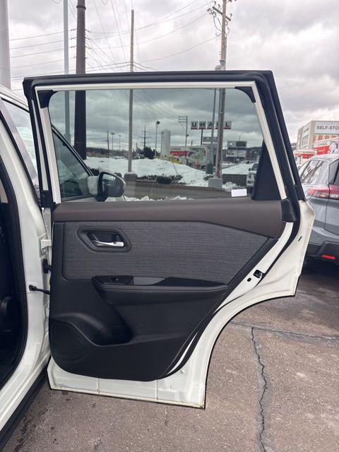 used 2021 Nissan Rogue car, priced at $18,995