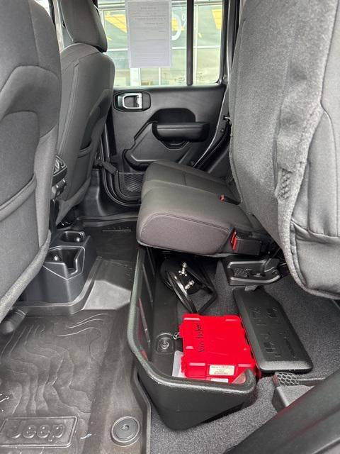 used 2022 Jeep Gladiator car, priced at $28,767