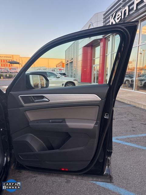 used 2021 Volkswagen Atlas Cross Sport car, priced at $19,695