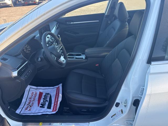 new 2025 Nissan Altima car, priced at $29,240