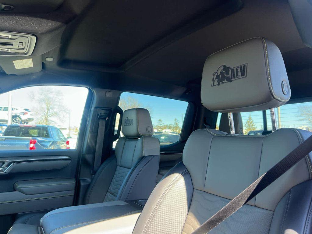 used 2024 Chevrolet Silverado 1500 car, priced at $60,798