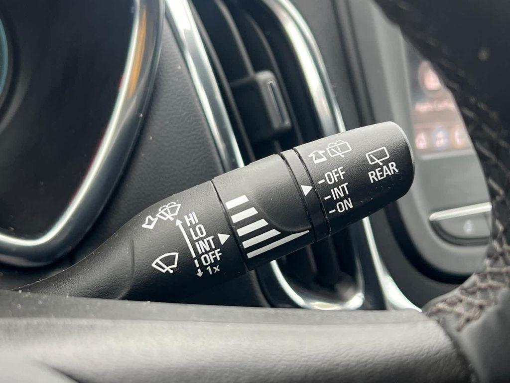 used 2023 Chevrolet Equinox car, priced at $21,198