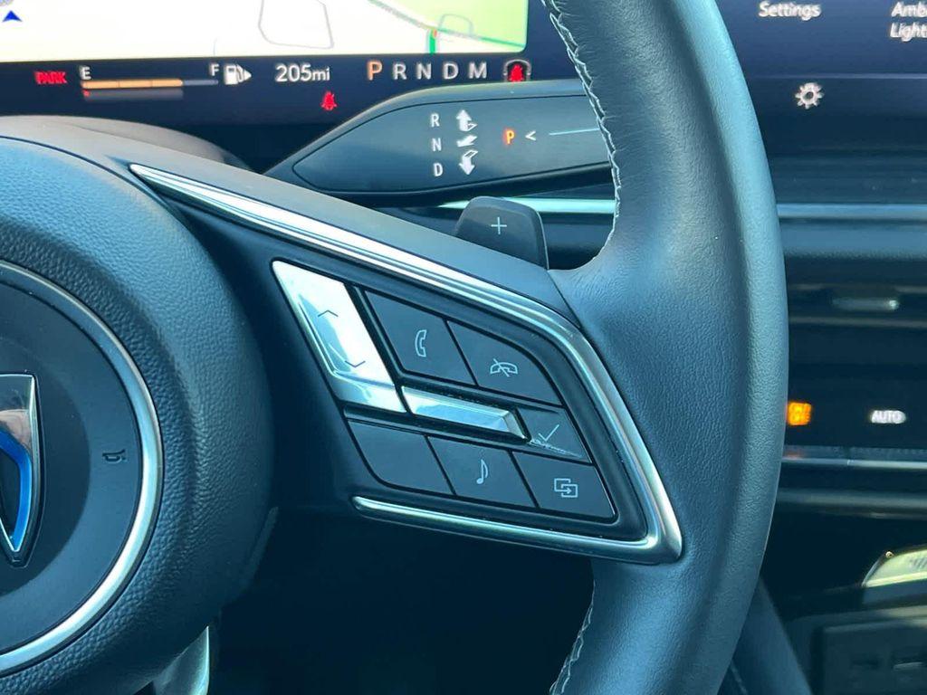 used 2025 Buick Envision car, priced at $28,398