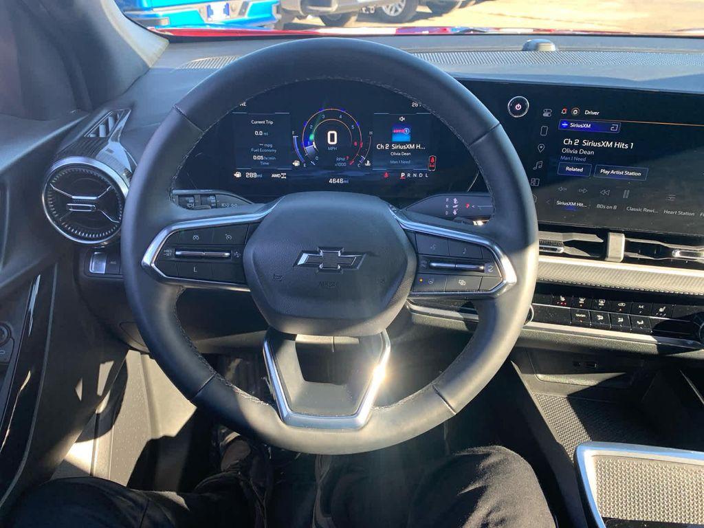 new 2025 Chevrolet Equinox car, priced at $35,375