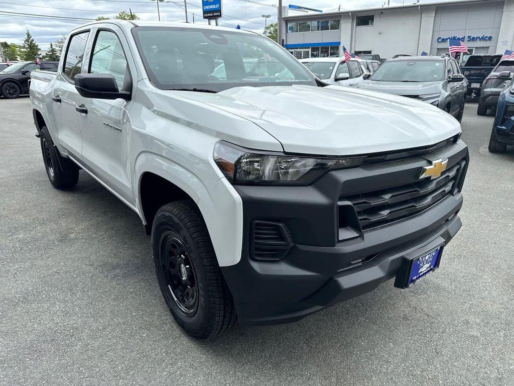 new 2025 Chevrolet Colorado car, priced at $29,282