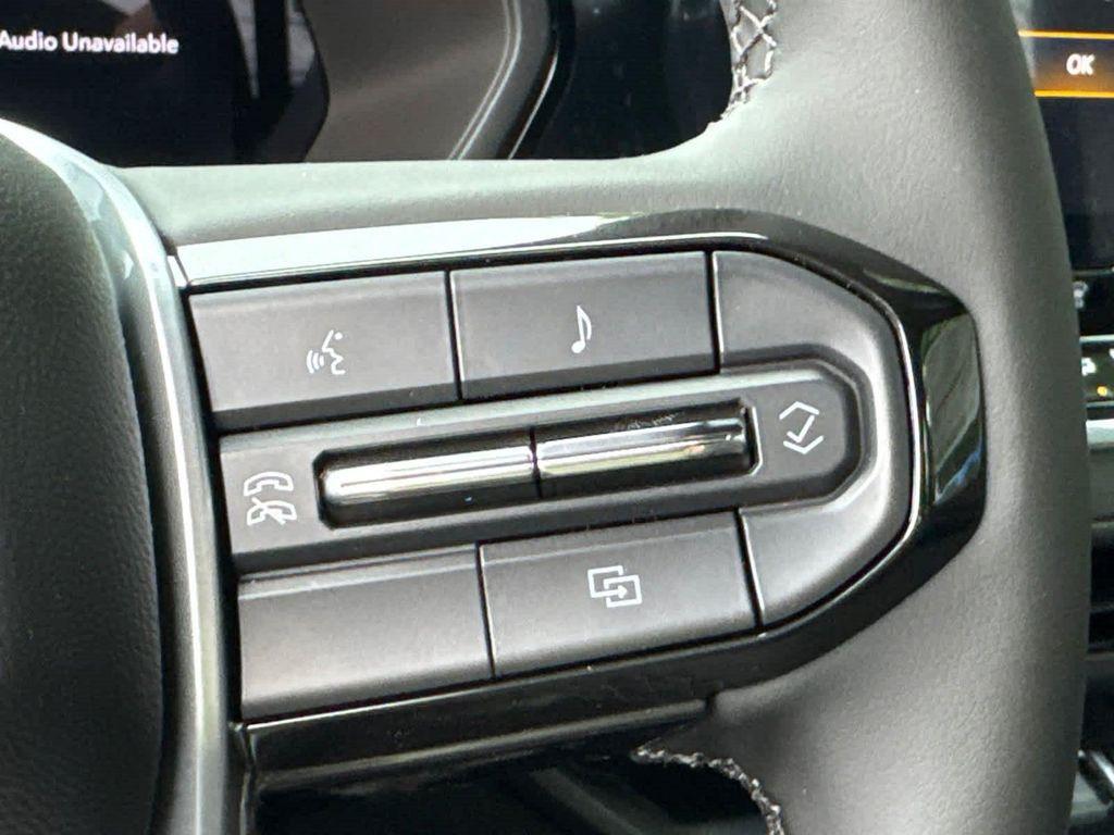 new 2025 Chevrolet Colorado car, priced at $29,282