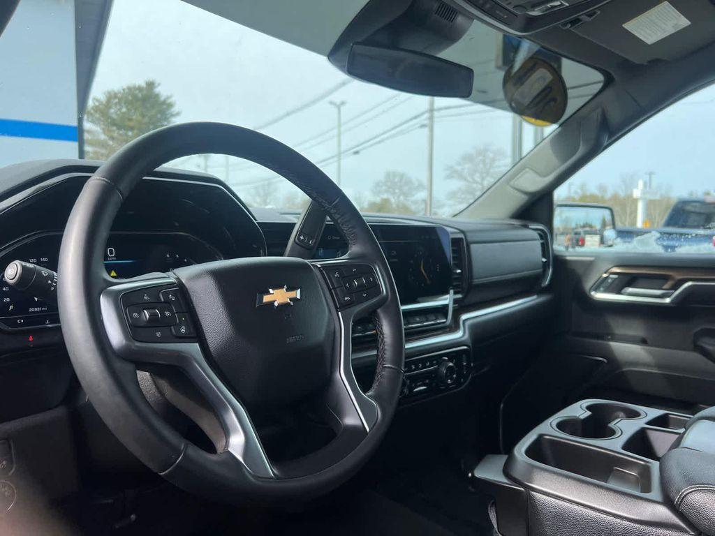 used 2024 Chevrolet Silverado 1500 car, priced at $37,998