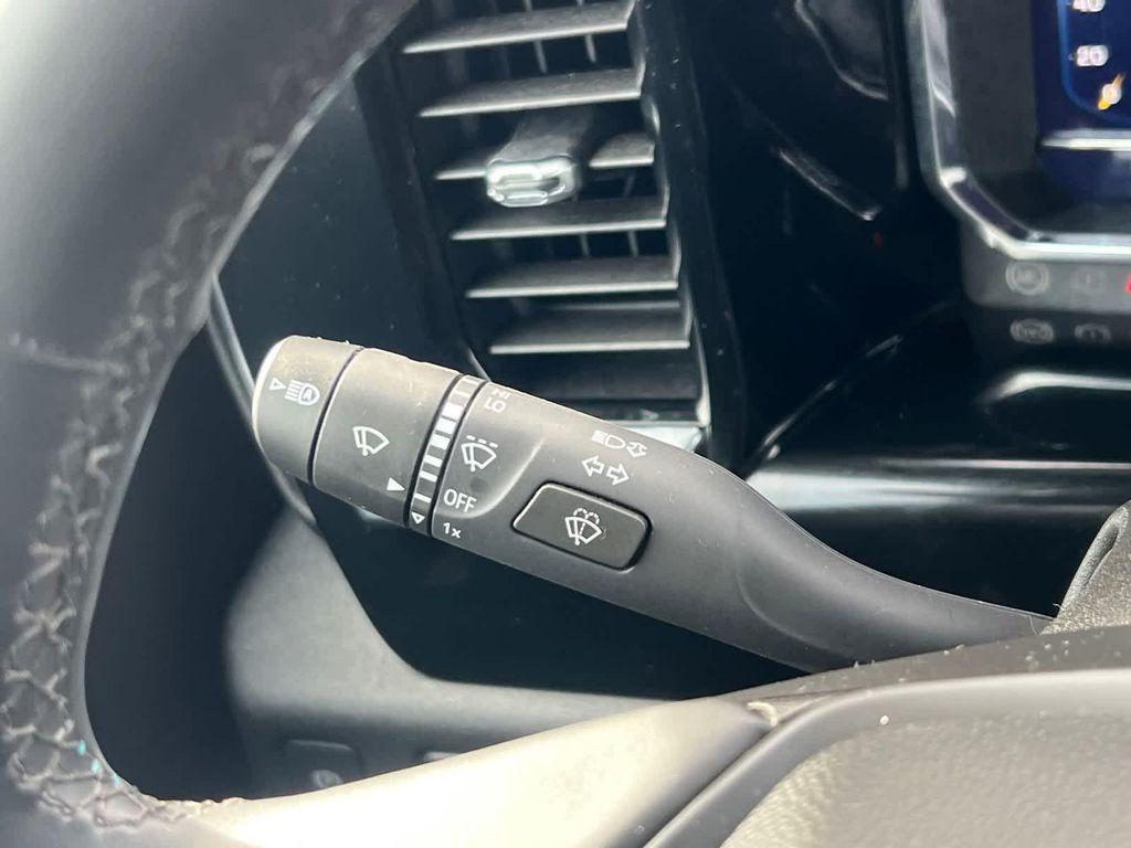 used 2024 Chevrolet Silverado 1500 car, priced at $37,998