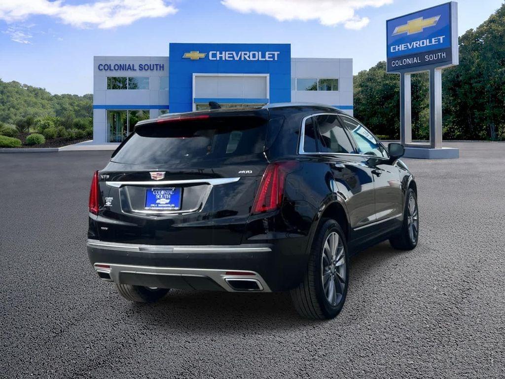 used 2025 Cadillac XT5 car, priced at $43,498