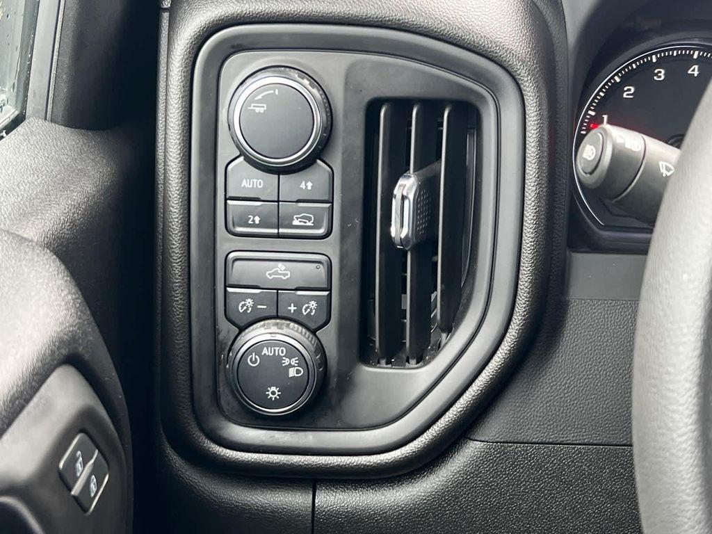 used 2024 Chevrolet Silverado 1500 car, priced at $37,898
