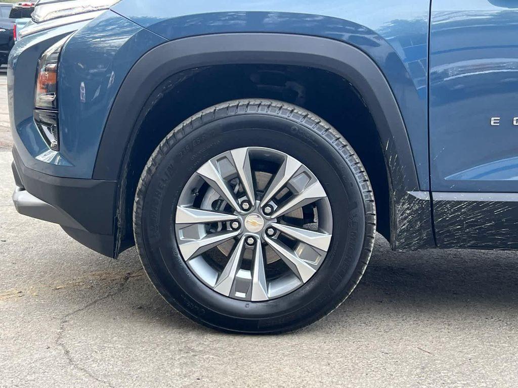 used 2025 Chevrolet Equinox car, priced at $28,798