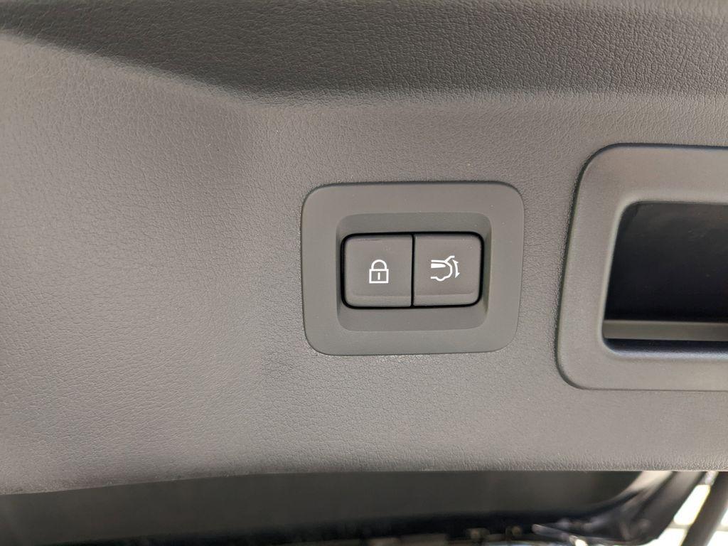 used 2025 Mazda CX-70 car, priced at $40,991