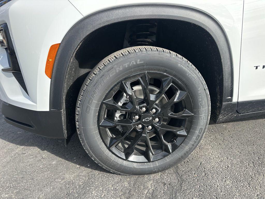 new 2026 Chevrolet Traverse car, priced at $48,730