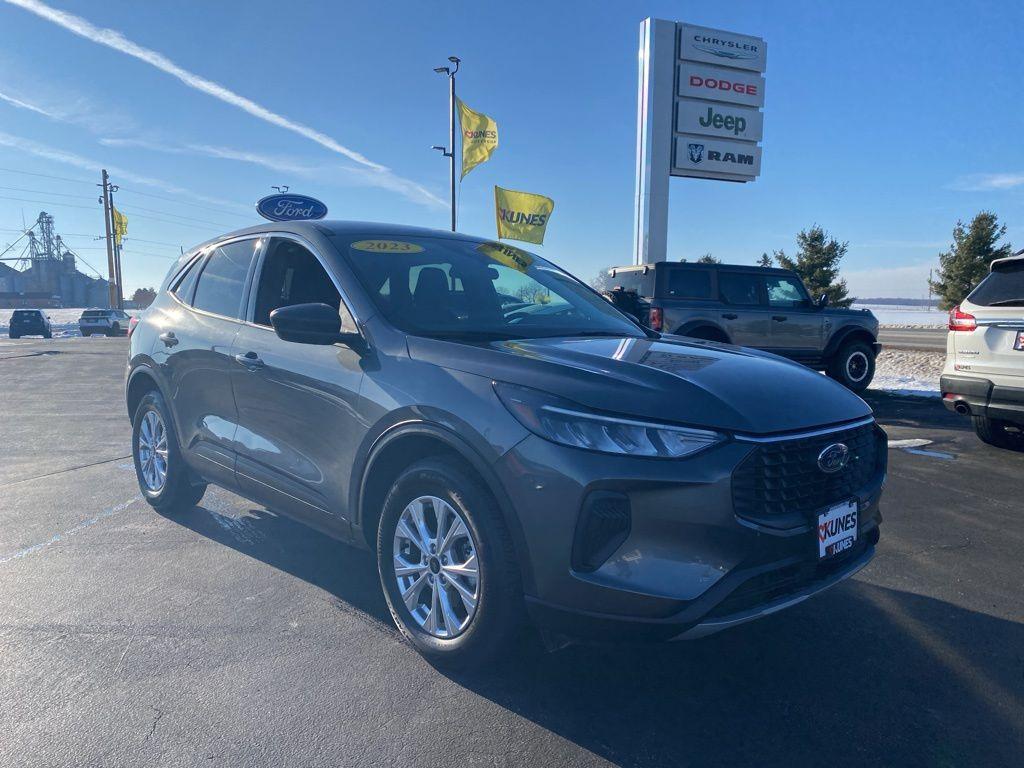 used 2023 Ford Escape car, priced at $20,893