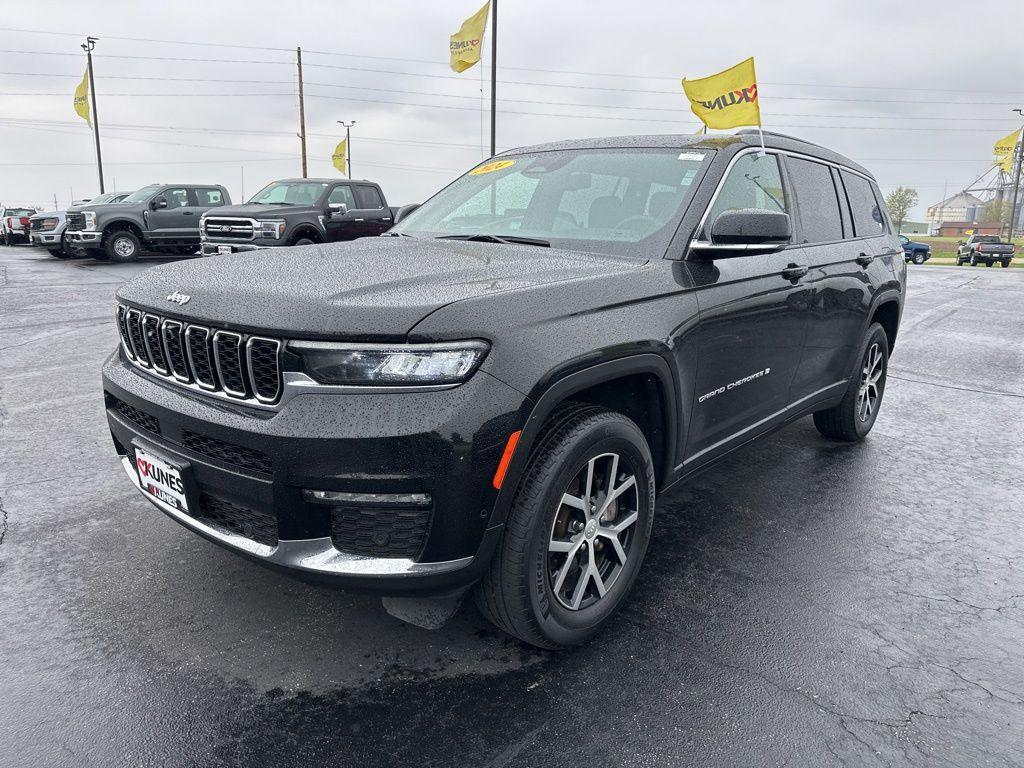 used 2024 Jeep Grand Cherokee L car, priced at $31,607