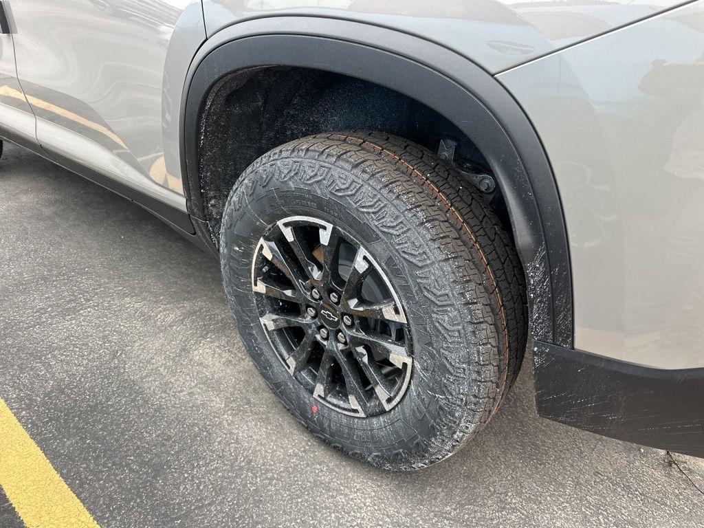 new 2026 Chevrolet Traverse car, priced at $49,895