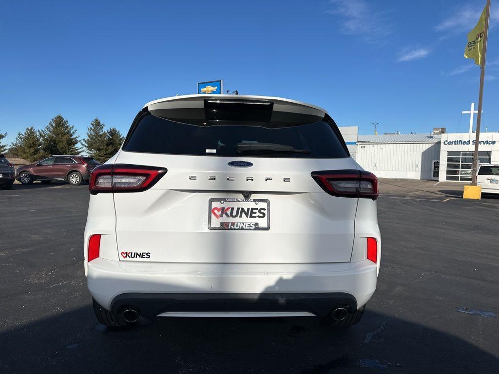 used 2023 Ford Escape car, priced at $21,690