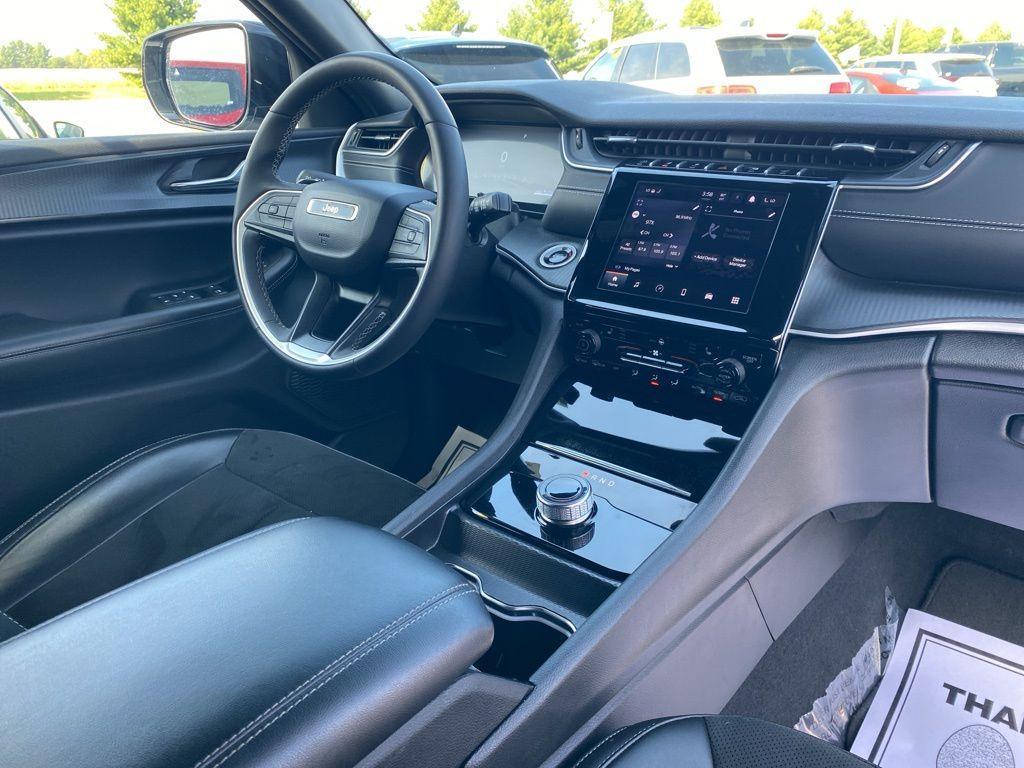 used 2024 Jeep Grand Cherokee L car, priced at $27,070