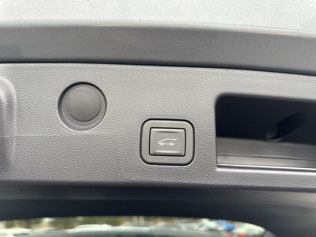 new 2026 Chevrolet Equinox car, priced at $32,540