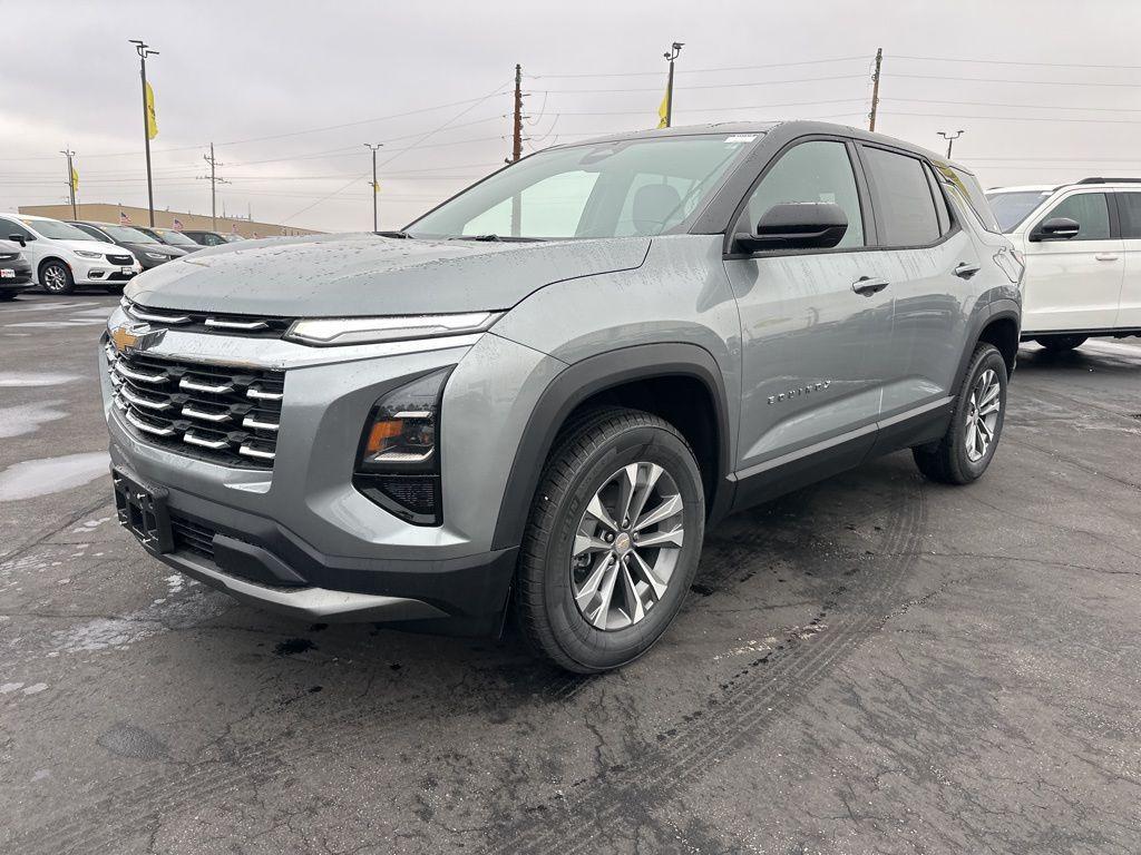 new 2026 Chevrolet Equinox car, priced at $32,540
