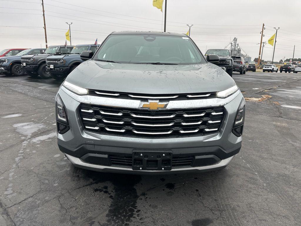 new 2026 Chevrolet Equinox car, priced at $32,540