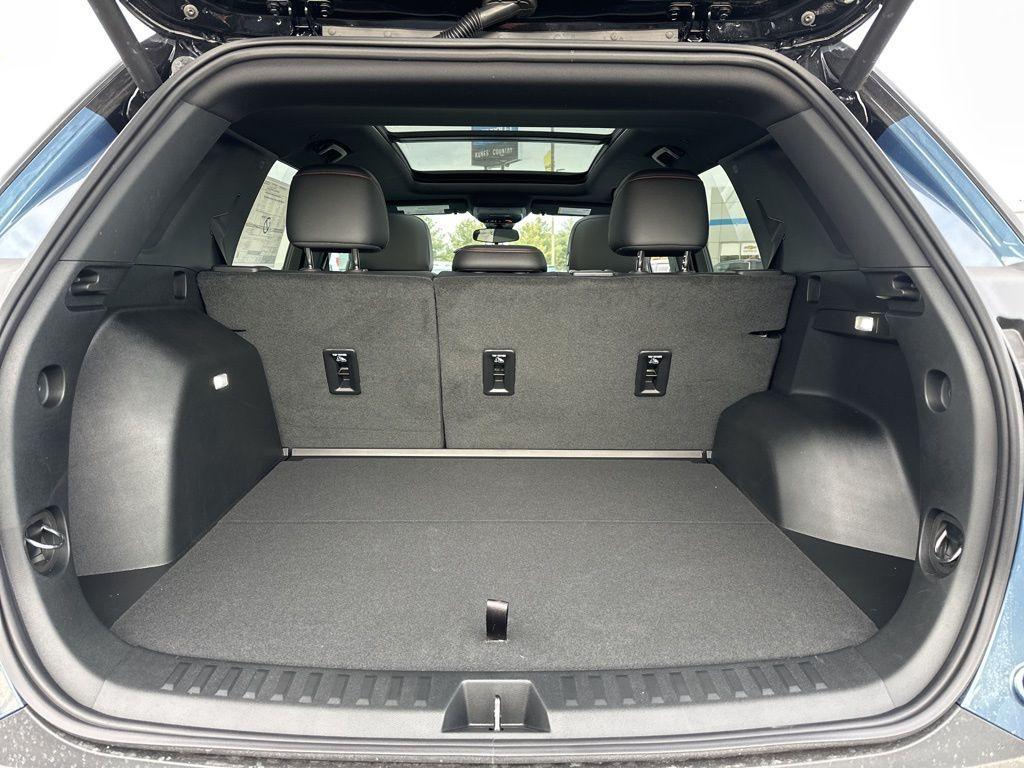 new 2026 Chevrolet Equinox car, priced at $37,840