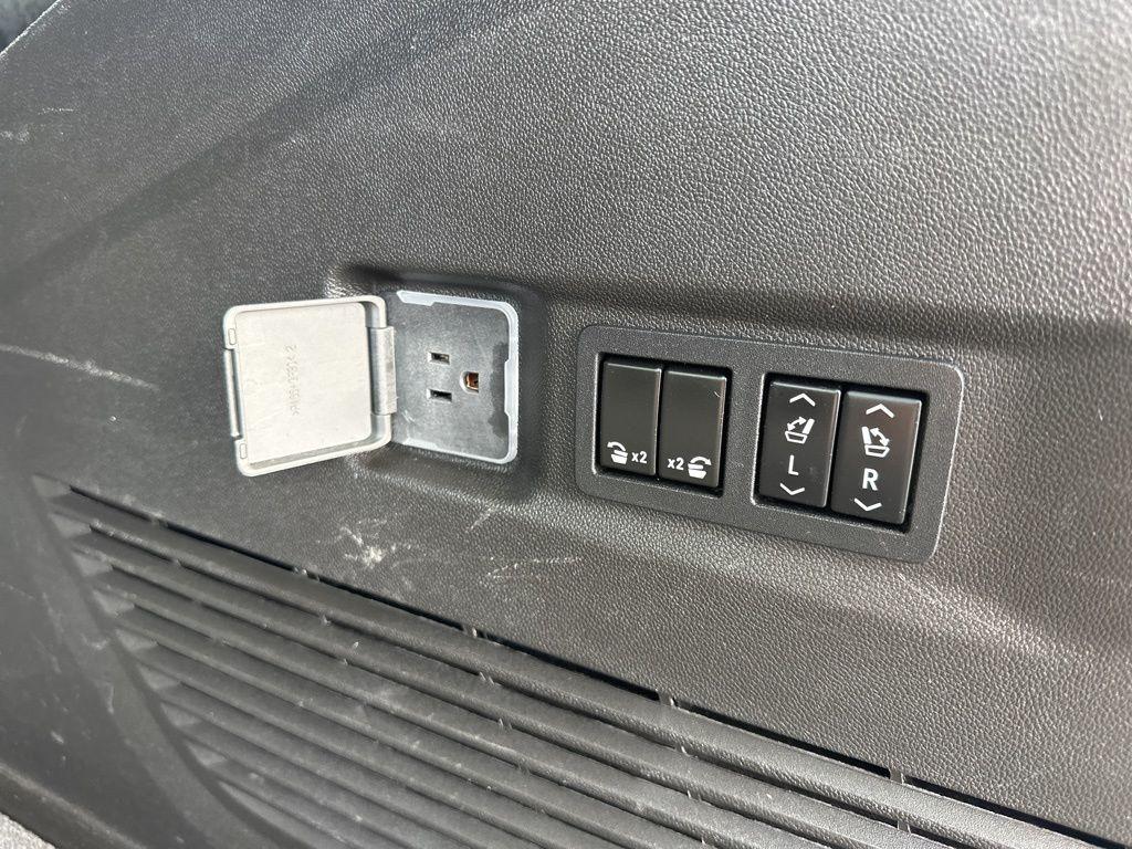 used 2021 Chevrolet Suburban car, priced at $44,775