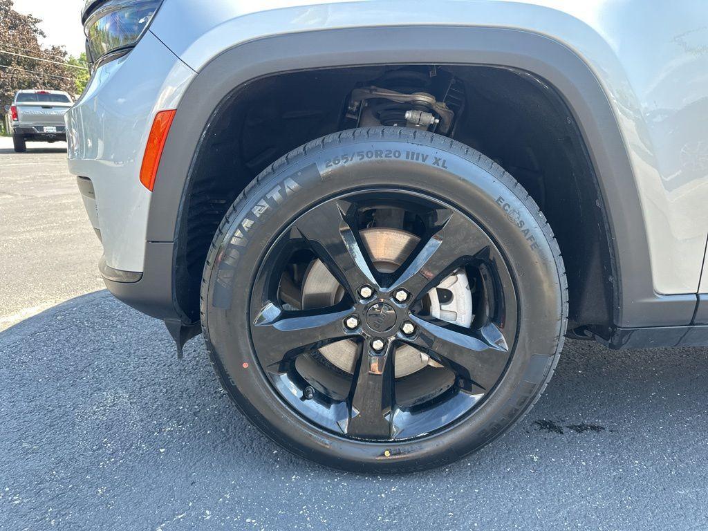used 2023 Jeep Grand Cherokee L car, priced at $27,868