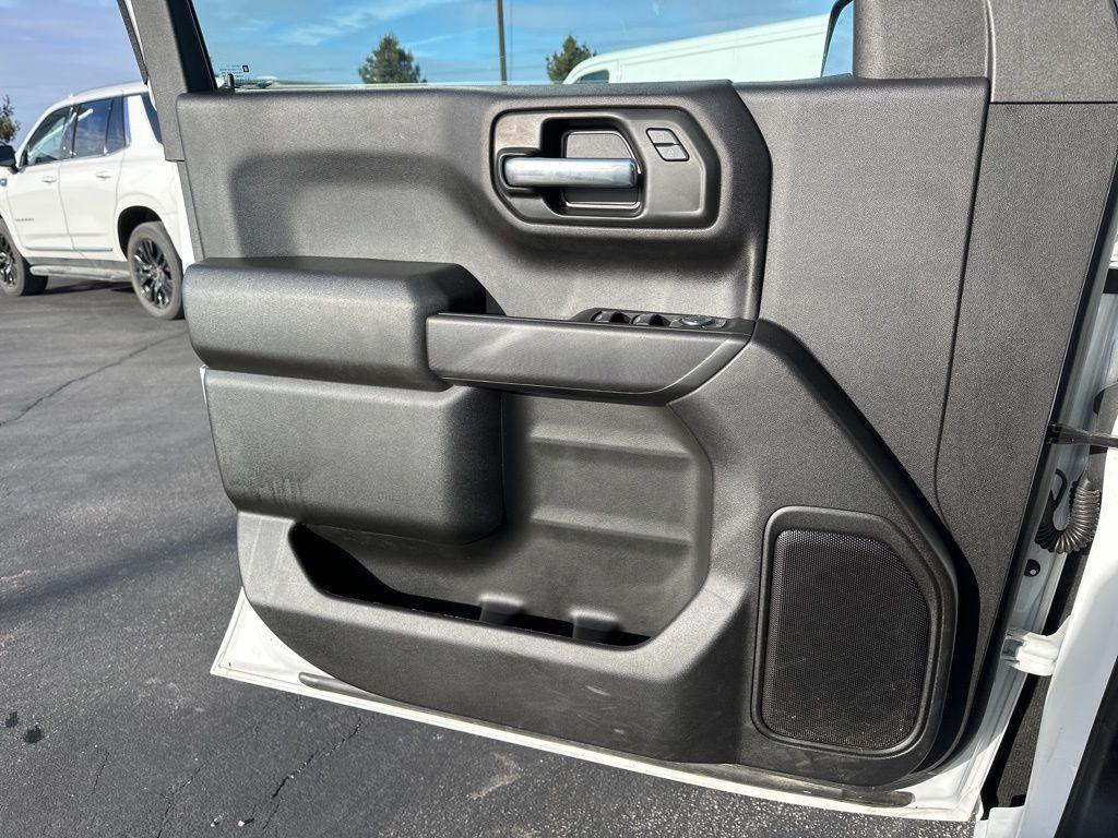 used 2025 GMC Sierra 1500 car, priced at $39,730